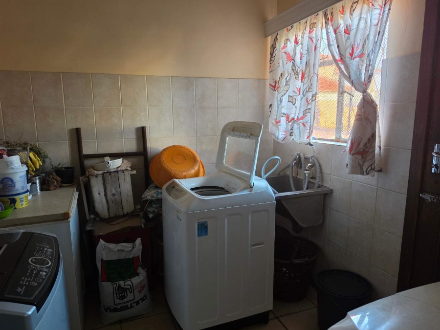 4 Bedroom Property for Sale in Hillcrest Northern Cape